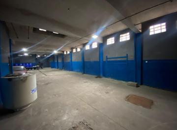 Bodega-Galpón , Lanús · Galpón de 216 m² en Alquiler