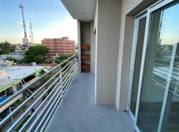 Departamento · 79m² · 3 Ambientes · Departamento en Esc. - Centro