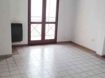Departamento de 2 ambientes, La Plata · Departamento de un Dormitorio con Balcón