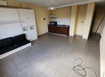 Departamento de 1 ambiente, Parque Patricios · Mono Al Frente Amplio Moderno