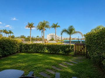 Departamento · 54m² · 2 Ambientes · 1 Cochera · Venta y Alquiler 2amb con Jardin Vista a La Laguna Cochera Excelente Estado Permuta