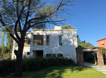 Casa de 4 ambientes, Pilar · Venta Casa Barrio El Mirasol Pilar 240 m² 3 Dorm. con Dependencia