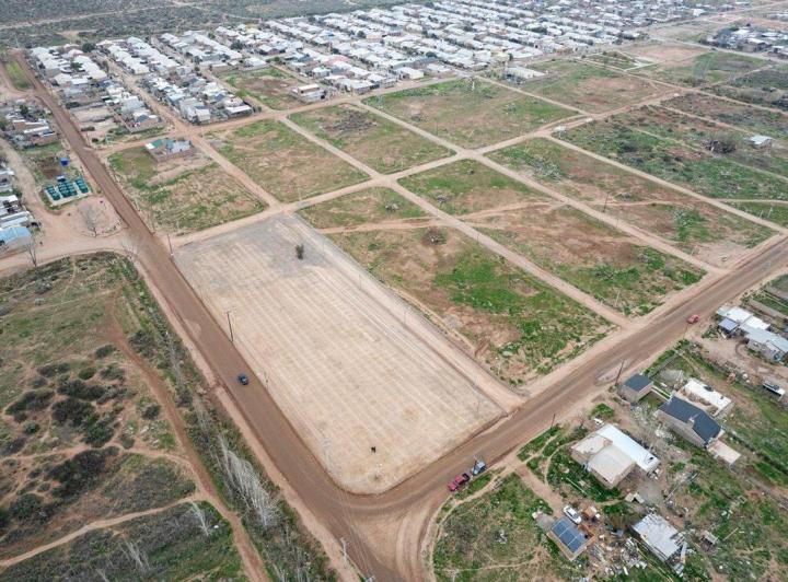 Terreno · 240m²