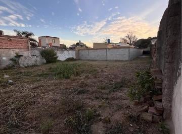 Terreno , Córdoba · Lote de 300 m² Cerca de Nueva Córdoba