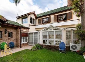 Casa · 230m² · 5 Ambientes · 2 Cocheras · Venta Casa 230 m² · 5 Amb· 2 Coch. Don Bosco