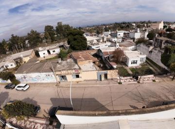 Local comercial · 49m² · Salón en Venta Calle Amadeo Sabattini