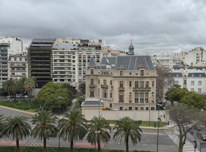 Departamento · 230m² · 5 Ambientes · 1 Cochera