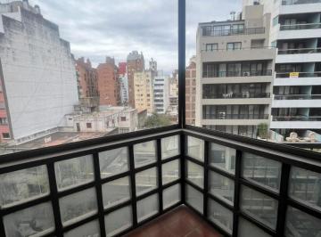 Departamento de 5 ambientes, Córdoba · Venta – Departamento Sobre Hipólito Irigoyen, Piso Completo de 3 Dorm. – Posesión Inmediata