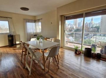Departamento · 68m² · 3 Ambientes · 1 Cochera · Semipiso 3 Ambientes con Cochera Sobre Av Meeks Al 500