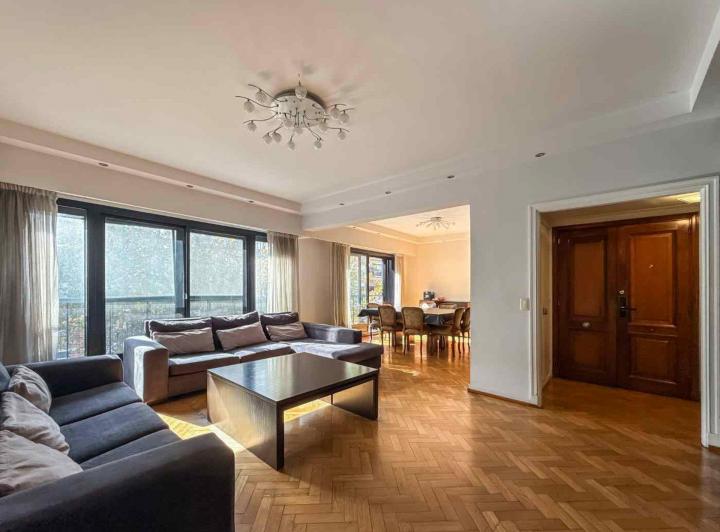 Departamento · 150m² · 5 Ambientes