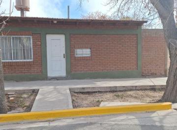 Casa de 3 ambientes, Capilla del Rosario · Alquiler Casa en Guaymallen, Barrio Santa Ana.