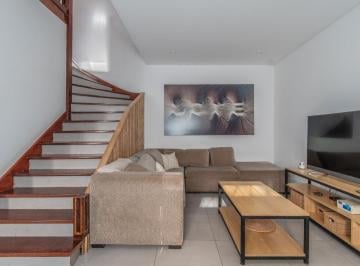 Casa · 164m² · 5 Ambientes · Venta PH 5 Ambientes 2 Terrazas, Quincho, Parrilla y Entrada Independiente Al Frente Villa Urquiza