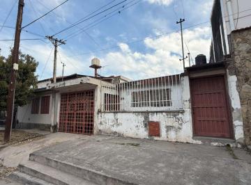Casa · 90m² · 5 Ambientes · 1 Cochera · Venta Casa 2 Dorm Cotagaita B° Coronel Arias