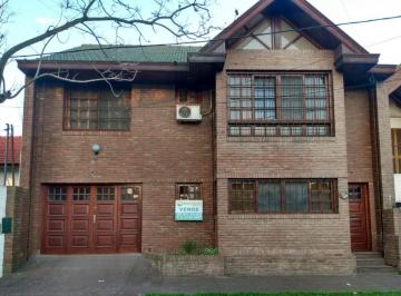 Casa de 4 ambientes, Quilmes · Excelente Propiedad en Venta