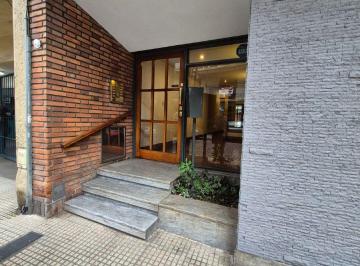Departamento de 2 ambientes, Vicente López · Alquiler Depto 2 Amb con Lavadero - Excelente Ubicacion en Olivos