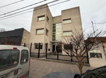 Oficina comercial de 12 ambientes, Mar del Plata · En Alquiler Uso Profesional o Comercial. Edificio de Oficinas Zona San José.