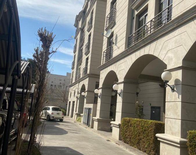 Departamento · 60ha · 3 Ambientes · 1 Cochera