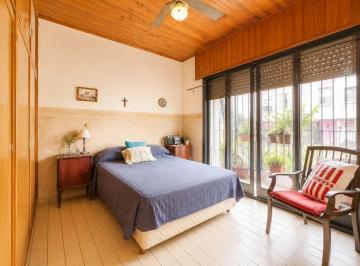 Casa de 4 ambientes, Palermo · Casa a Refaccionar en Venta en Palermo, Lote Propio.
