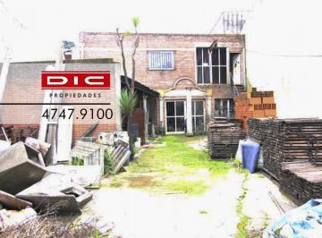 Local comercial · 120m² · Local Desarrollado en Planta Baja 60 m² Deposito en Planta Alta 60 m². Excelente Ubicacion