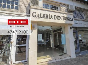Local comercial · 74m² · 1 Cochera · Local 72 m² C/espacio Guardacoche en Galería Don Bosco