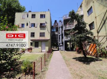 Departamento · 63m² · 4 Ambientes · 1 Cochera · Depto 4 Amb C/espacio Guardacoche - Boulogne
