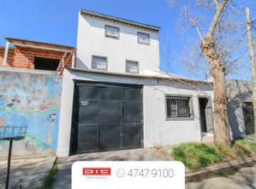 Depósito · 301m² · 4 Ambientes · 1 Cochera · Depósito Venta - Virreyes
