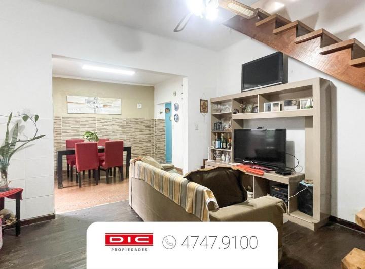 PH · 151m² · 4 Ambientes · 1 Cochera