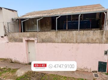 Casa · 80m² · 4 Ambientes · Casa 2 Dorm. Venta - San Isidro