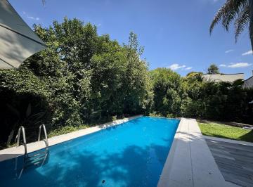 Casa · 175m² · 4 Ambientes · 3 Cocheras · Casa en Venta y Alquiler Anual - Lote Central - Miraflores Country Club