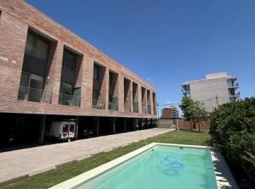 Departamento · 100ha · 3 Ambientes · 1 Cochera · Alquiler Duplex 2 Dorm. con Cochera - Tierra Nueva Fisherton
