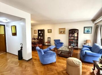 Departamento · 166m² · 4 Ambientes · 1 Cochera · Espectacular Piso de 4 Ambientes con Balcón, 2 Patios, Cochera y Baulera en Belgrano