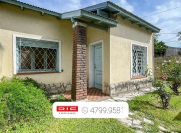Casa · 72m² · 3 Ambientes · 3 Cocheras · Casa 2 Dorm. Venta - Olivos - Maipu/uzal