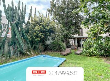 Casa · 165m² · 4 Ambientes · 2 Cocheras · Chalet 3 Dorm. Venta - Olivos - Maipu/uzal