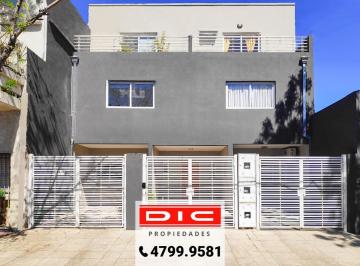 Casa · 75m² · 3 Ambientes · 1 Cochera · Duplex 3 Ambientes Venta con Jardin y Cochera en Olivos