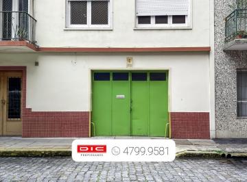Local comercial · 150m² · 2 Ambientes · 1 Cochera · Local en Olivos - Vias/maipu