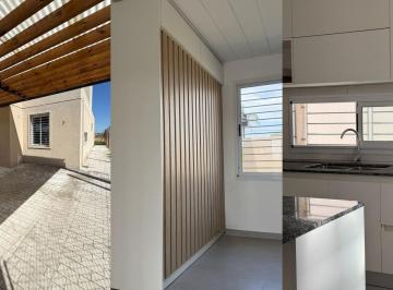 Casa · 75m² · 2 Ambientes · 1 Cochera · Alquiler - Casa Amplia, Barrio Abierto Belvedere, Capitán Bermúdez