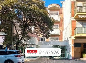 Departamento · 40m² · 2 Ambientes · 1 Cochera · Departamento 2 Ambientes Venta - Florida Mitre/este
