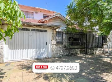 Casa · 206m² · 7 Ambientes · 1 Cochera · Chalet 5 Dorm. Venta - Florida Mitre/este