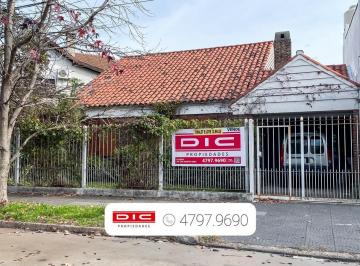 Casa · 173m² · 10 Ambientes · 1 Cochera · Casa 4 Dorm. Venta - Florida Mitre/este