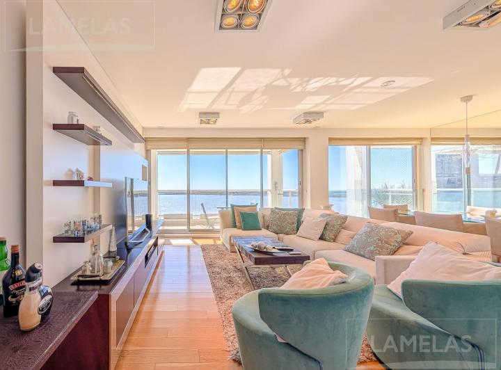 Departamento · 132m² · 5 Ambientes · 3 Cocheras