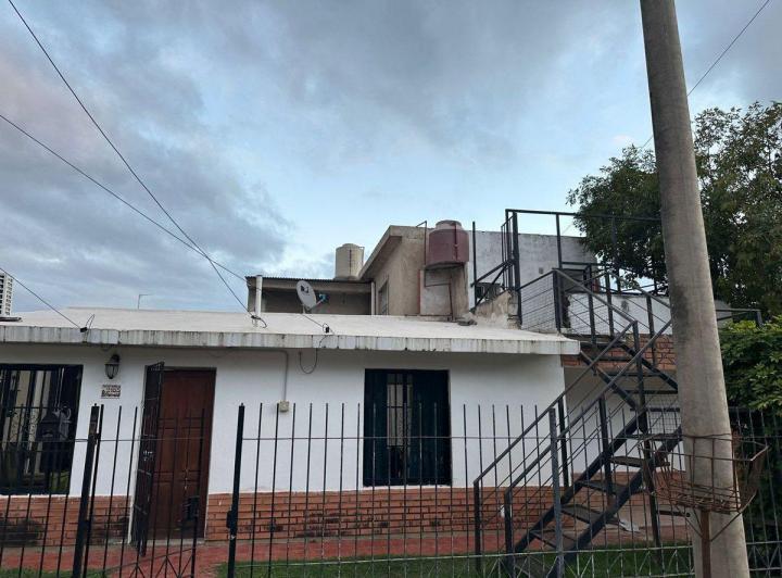 Casa · 153m² · 6 Ambientes · 1 Cochera