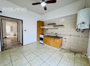 Departamento · 89m² · 3 Ambientes · Departamento 3 Ambientes, Centro, Villa Adelina, San Isidro. S/expensas.