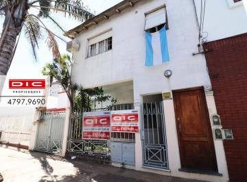 PH · 110m² · 3 Ambientes · 1 Cochera · PH Al Frente 3 Amb, Una Cuadra de Av Maipu - Florida Mitre/este