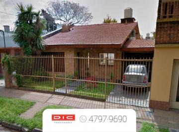 Casa · 138m² · 3 Ambientes · 2 Cocheras · Chalet 2 Dorm. Venta - Florida Oeste