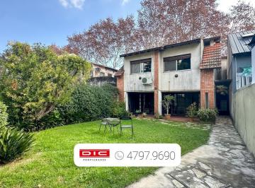 Casa · 263m² · 5 Ambientes · 1 Cochera · Chalet 4 Dorm. Venta - Florida Mitre/este