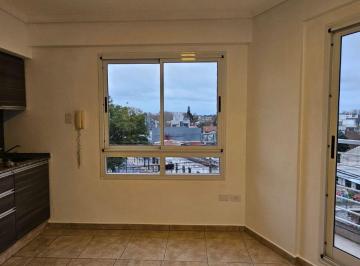 Departamento de 2 ambientes, Lomas de Zamora · 2 Ambientes Alquiler - Lomas