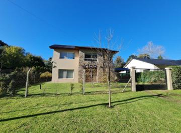 Casa · 132m² · 4 Ambientes · 2 Cocheras · Casa - Mar del Plata