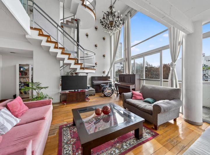 Departamento · 140m² · 5 Ambientes · 1 Cochera
