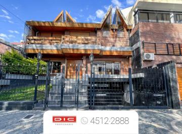 Casa · 440m² · 8 Ambientes · 6 Cocheras · Chalet 4 Dorm. Venta - Martinez - Vias/santa Fe