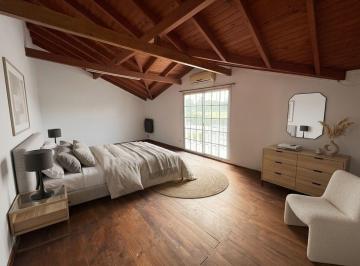 Casa · 241m² · 5 Ambientes · 2 Cocheras · Venta Casa 5 Amb Don Torcuato Apto Credito Pileta